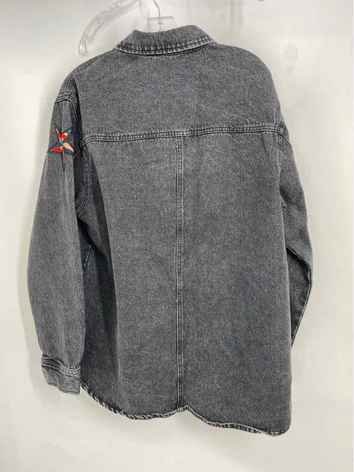 Size L Gray Jacket