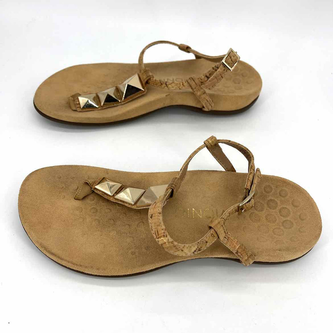 Shoe Size 8 VIONIC Gold Sandals