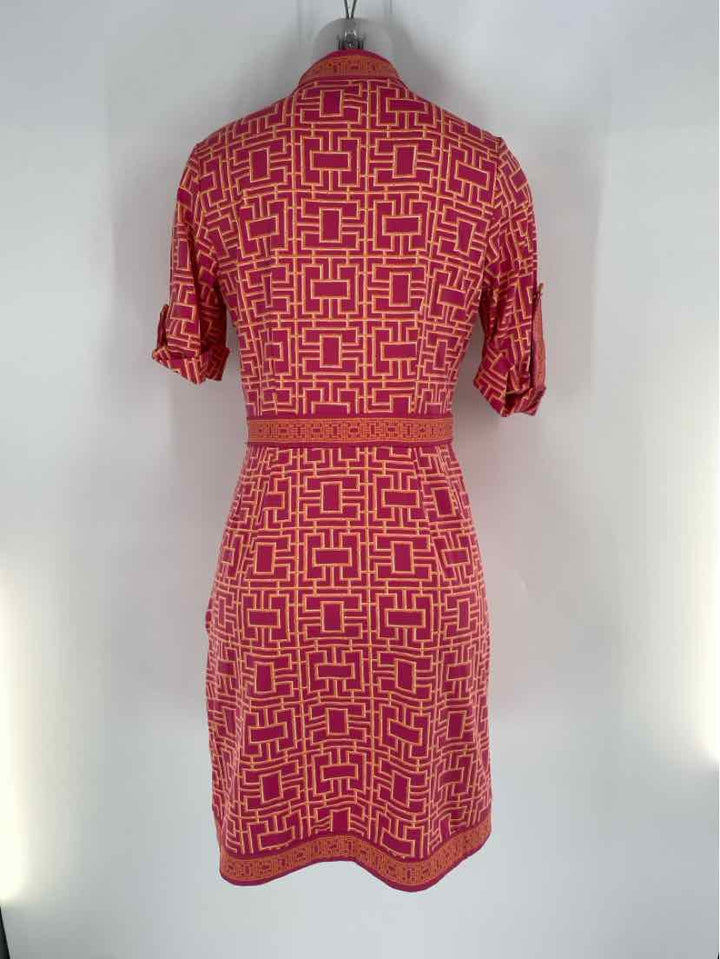 Size M ELIZABETH MCKAY Fuschia Dress