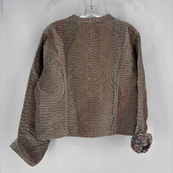Size S/M Gray Shirt