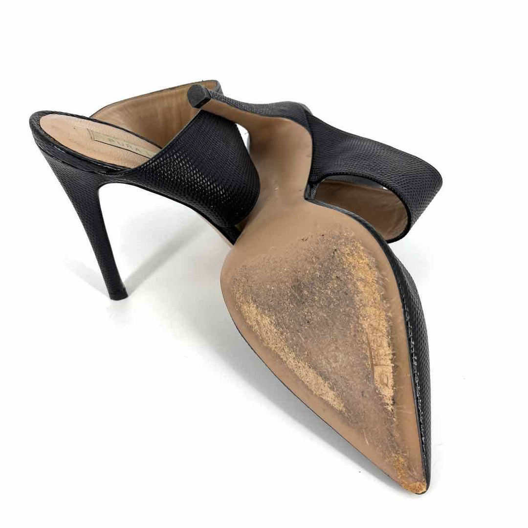 Shoe Size 38 Black Leather Pumps
