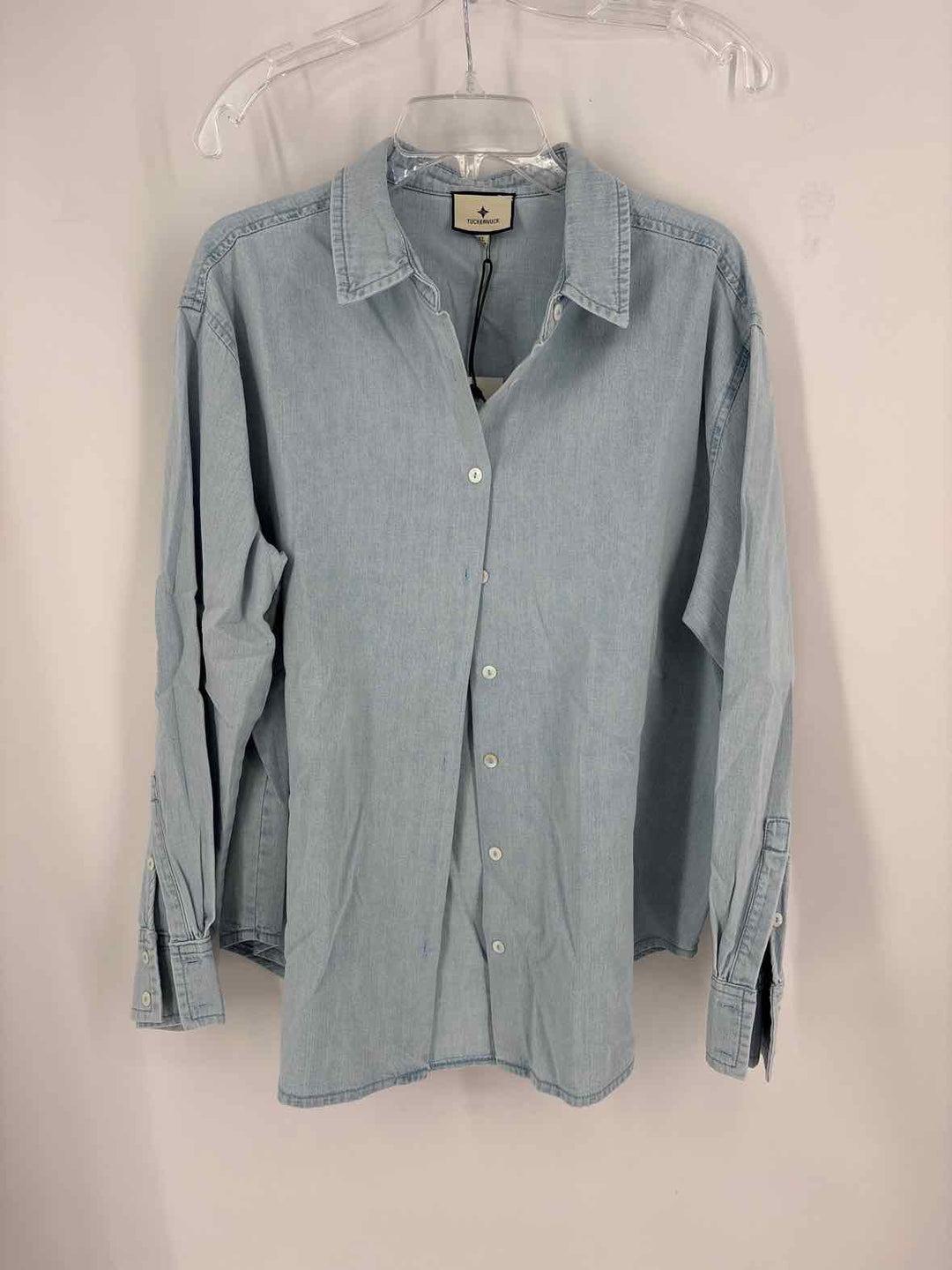 Size XL TUCKERNUCK Denim Shirt