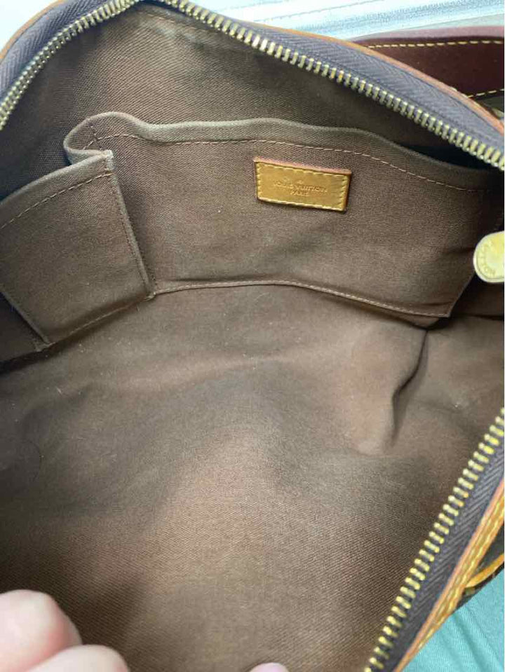 Louis Vuitton Luxury - Purse