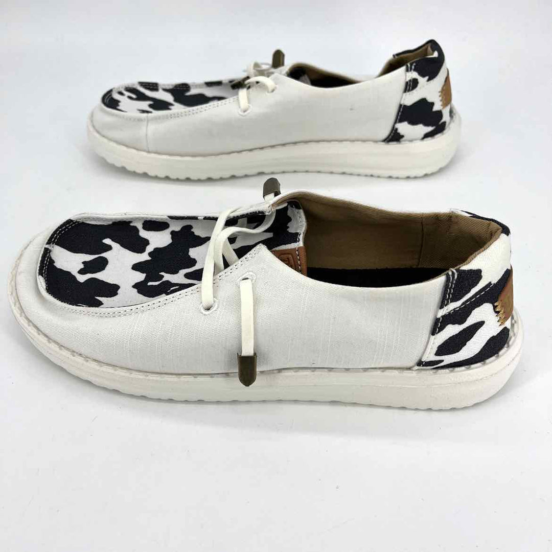 Shoe Size 7 White Canvas Flats