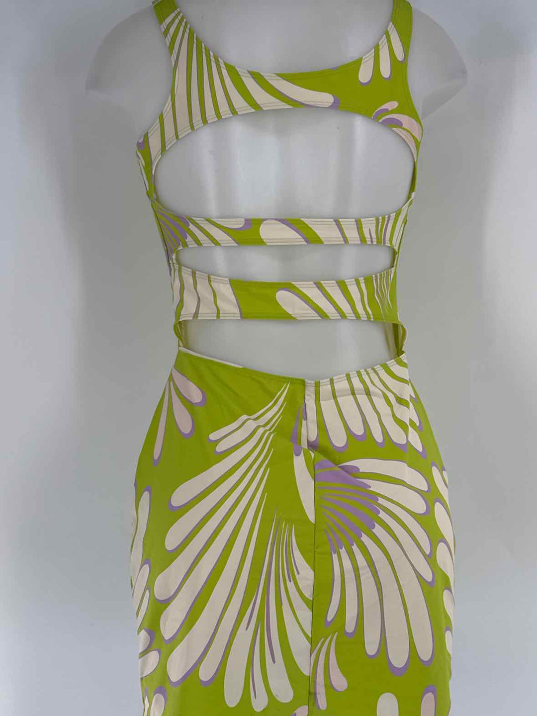 Size M ALEXIS Green Print Dress