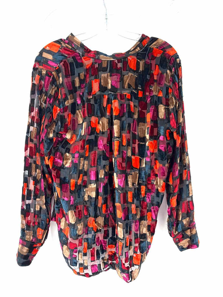 Size M Alice + Olivia Black Shirt
