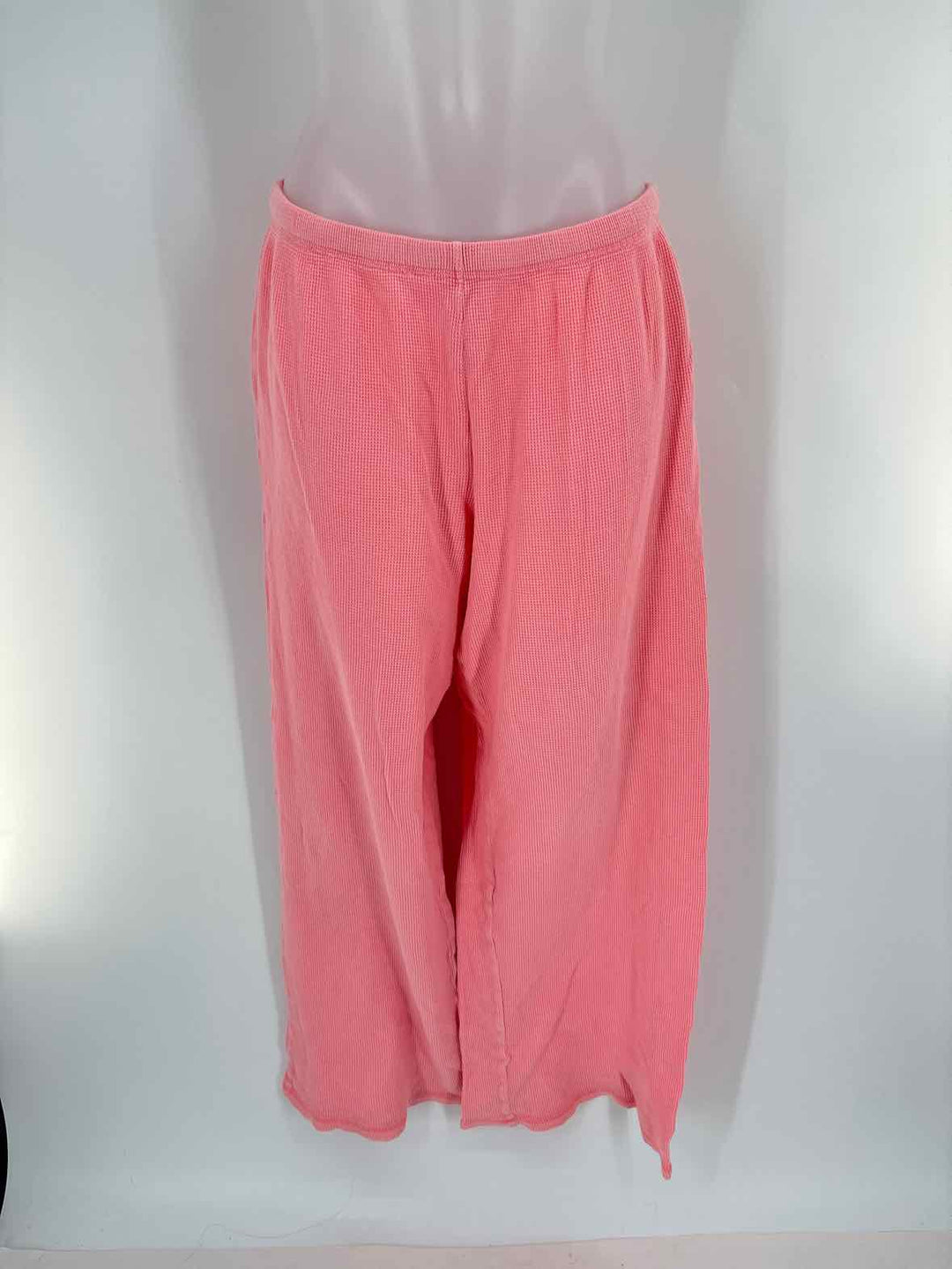 Size M SKIMS Pink Pants