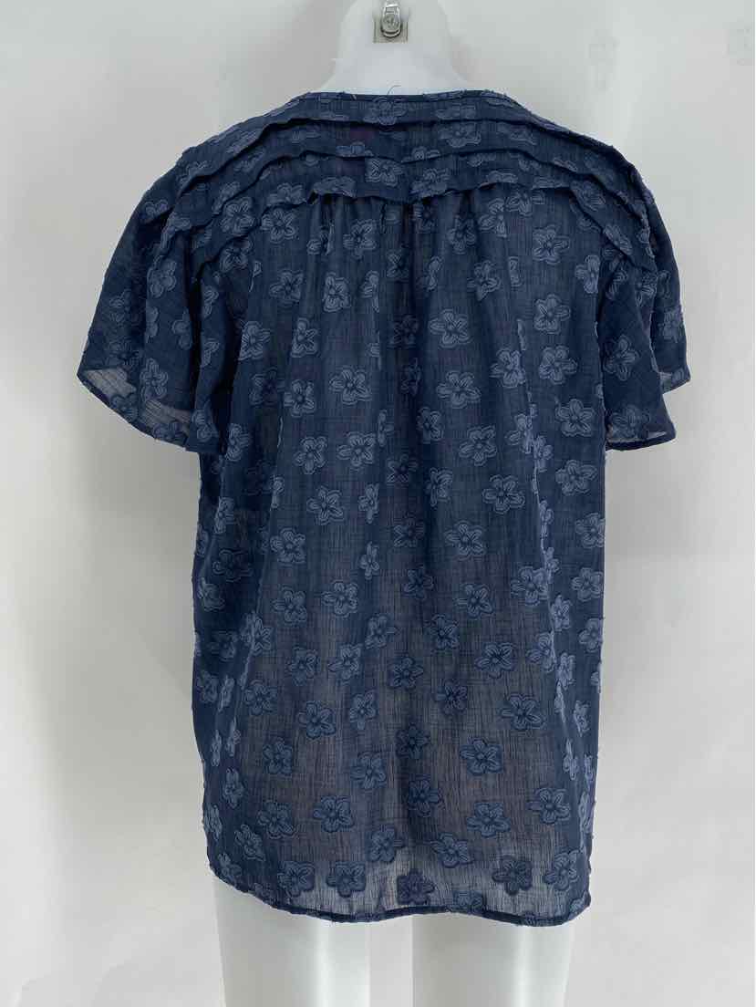 Size L Navy Shirt