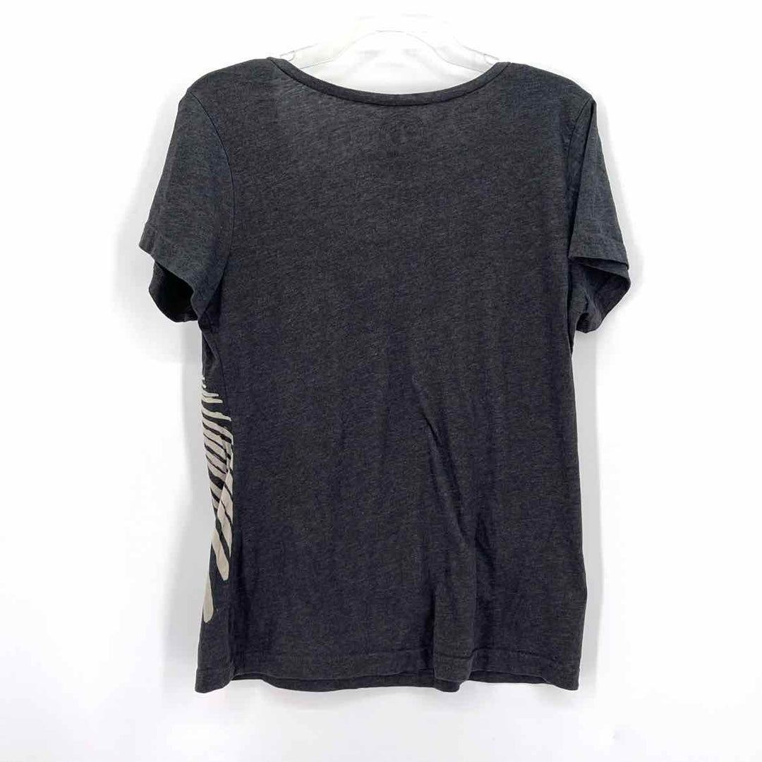 Size XL Gray Shirt