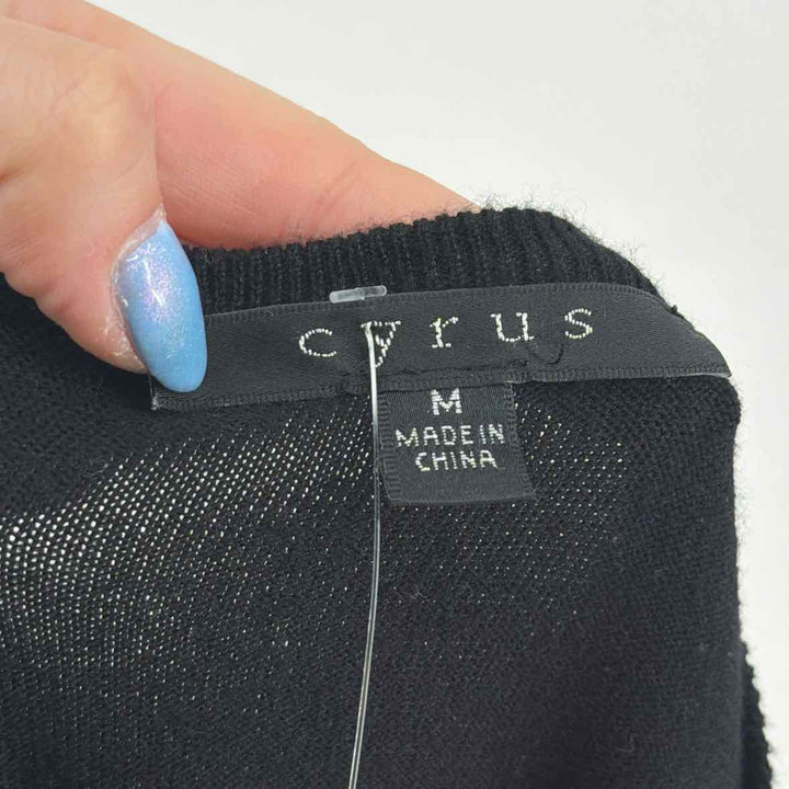 Size M CYRUS Black Sweater