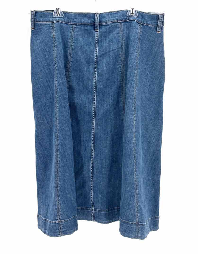 Size 18 ST JOHNS BAY Blue Denim Skirt