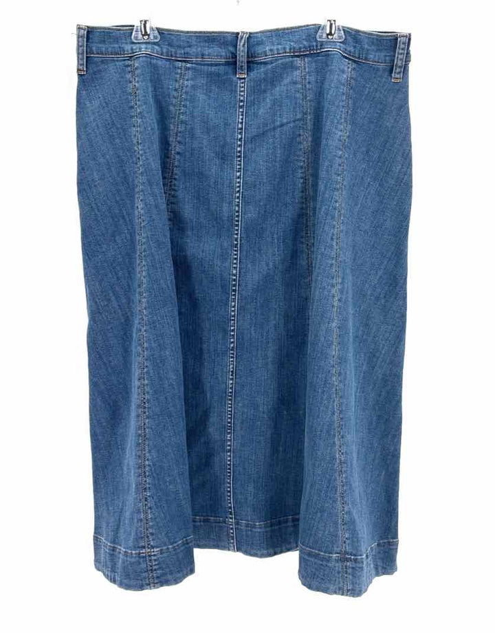Size 18 ST JOHNS BAY Blue Denim Skirt