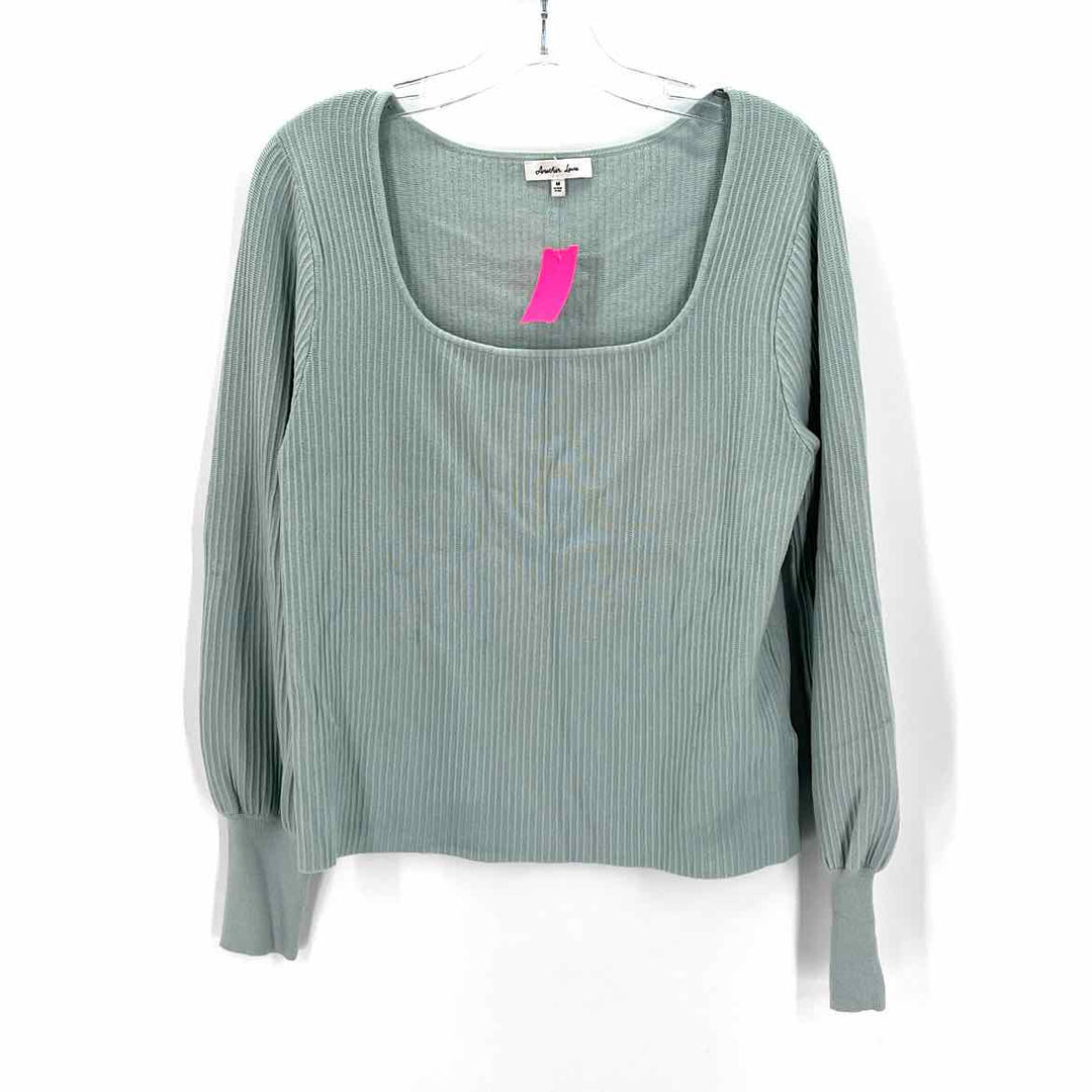 Size M Teal Shirt