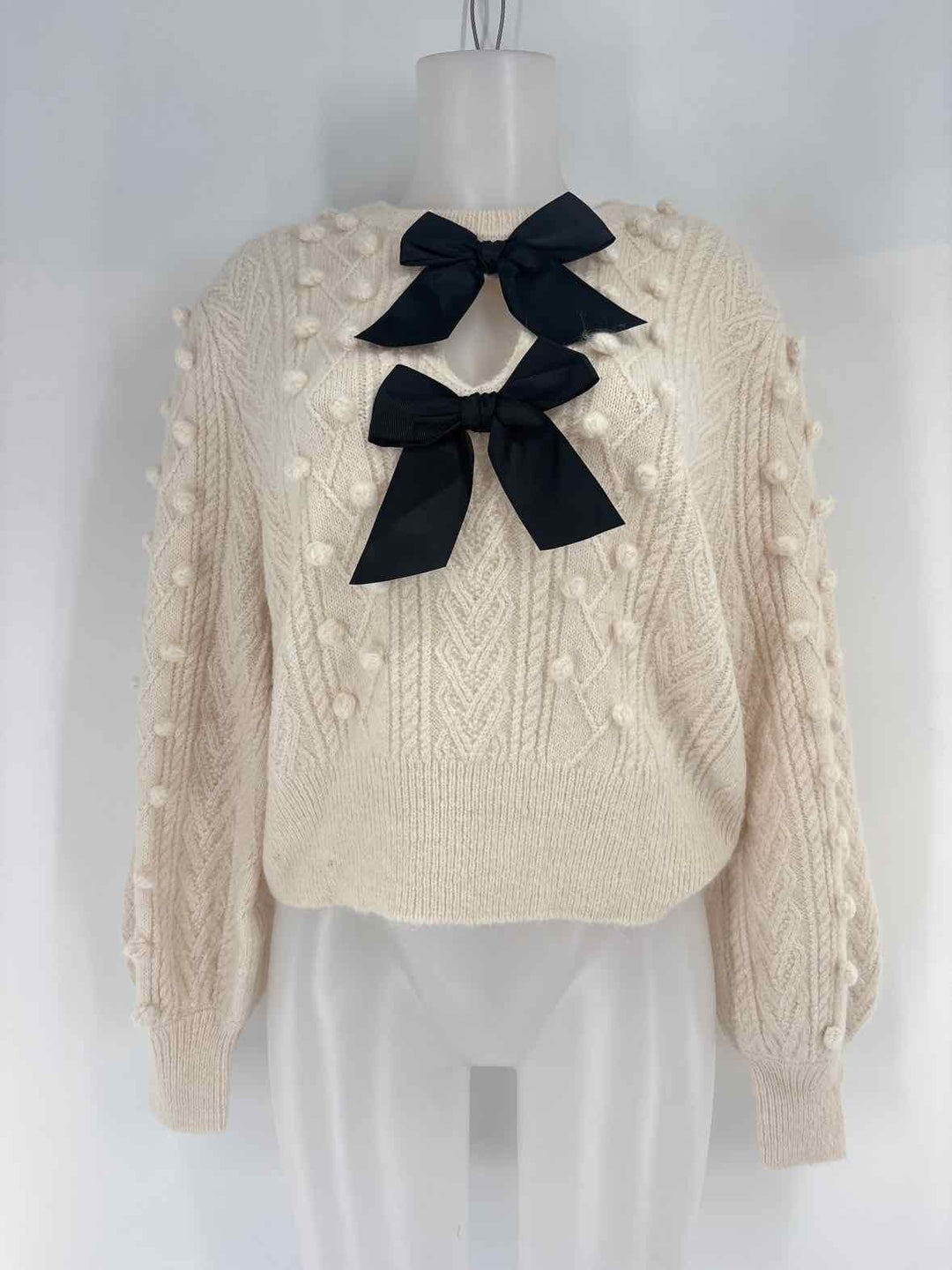 Size L Ivory Knit Sweater