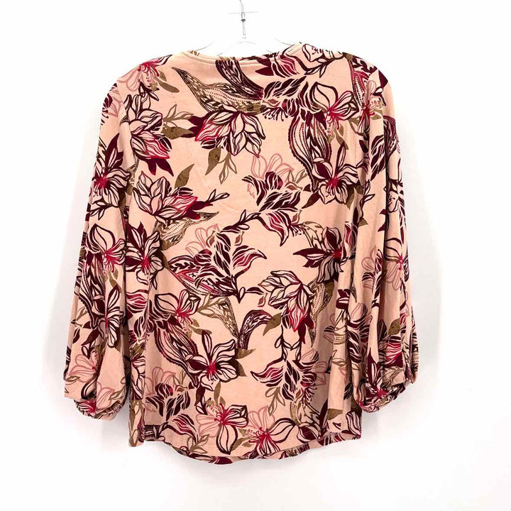 Size 1 Chico's Pink Shirt