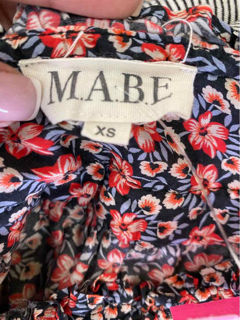 Size XS Navy Print Shirt