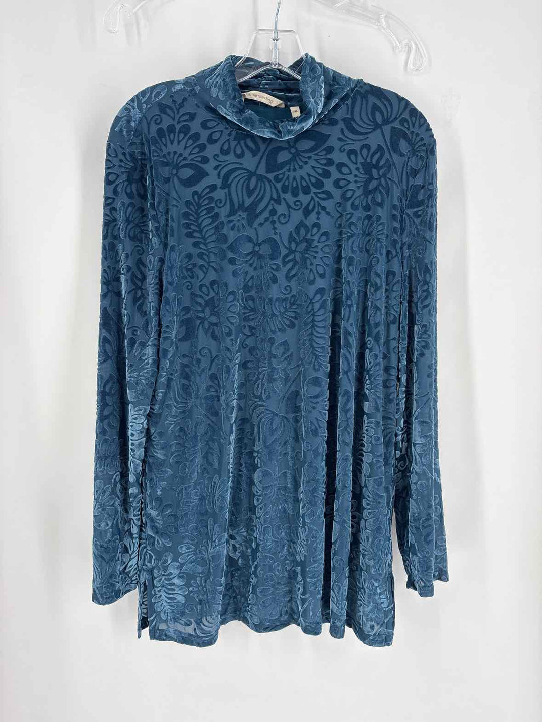 Size XL SOFT SURROUNDINGS Blue Shirt