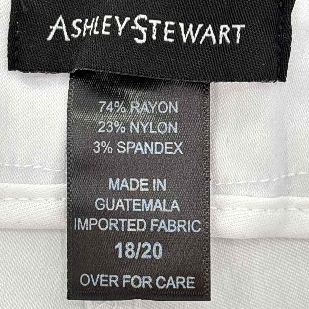 Size 18/20 Ashley Stewart White Pants