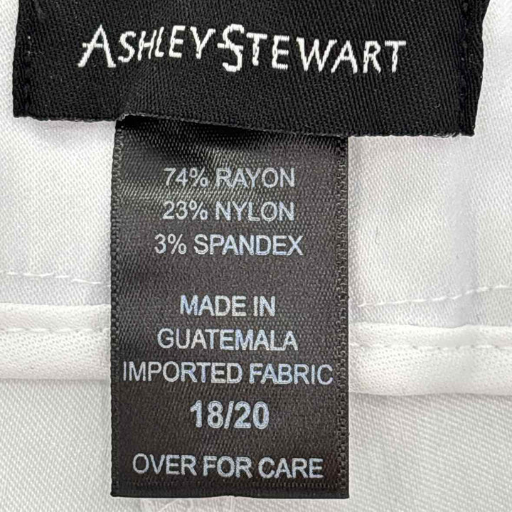 Size 18/20 Ashley Stewart White Pants