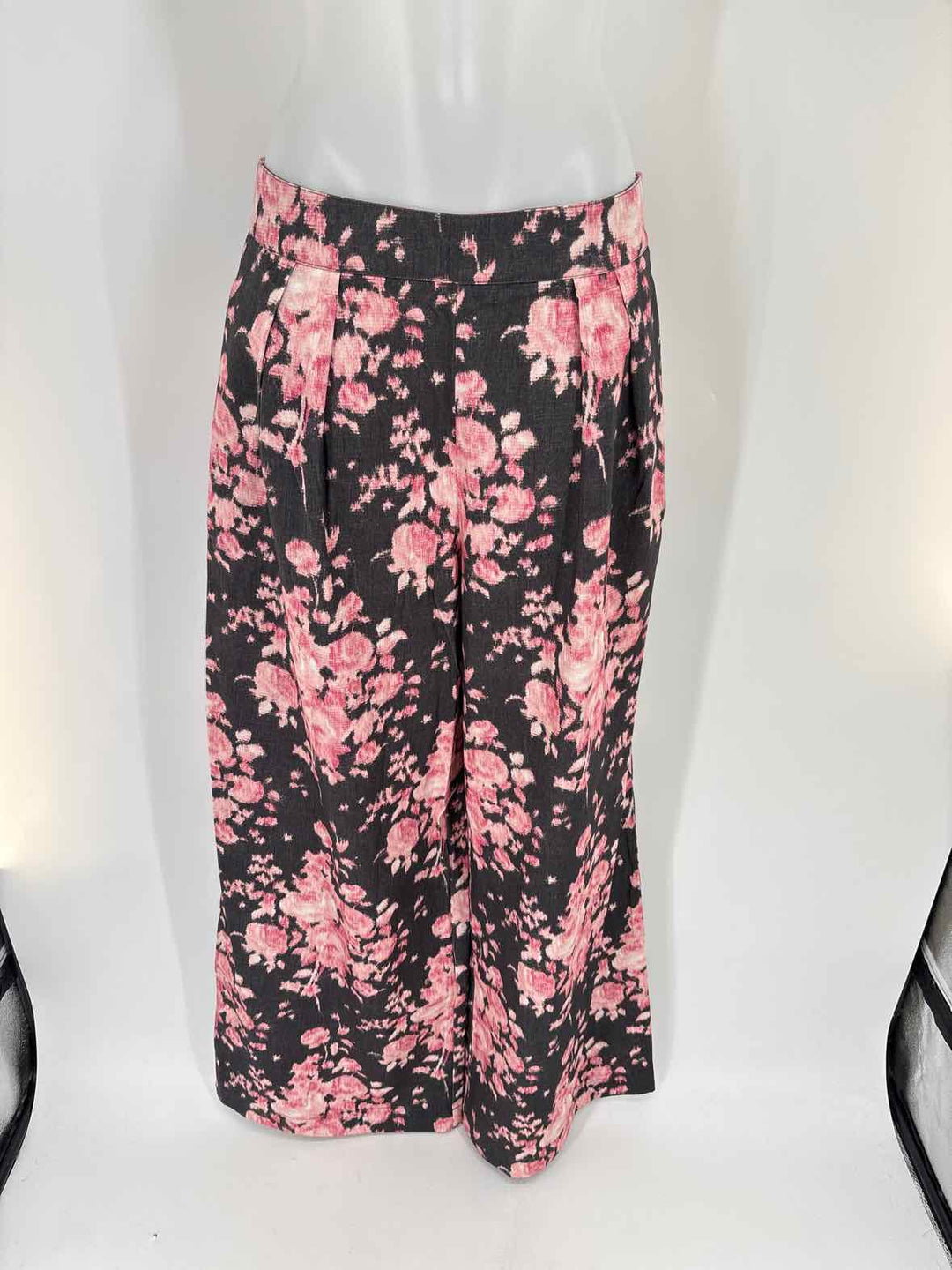 Size L TUCKERNUCK Pink Pants