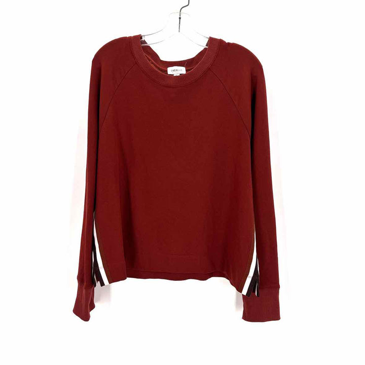 Size L EVEREVE Burgundy Sweater