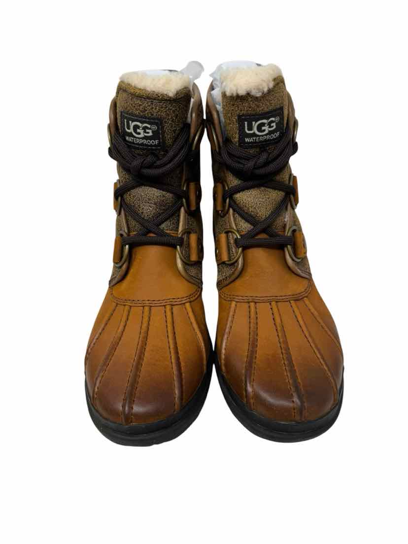 Shoe Size 5.5 Ugg Brown Boots