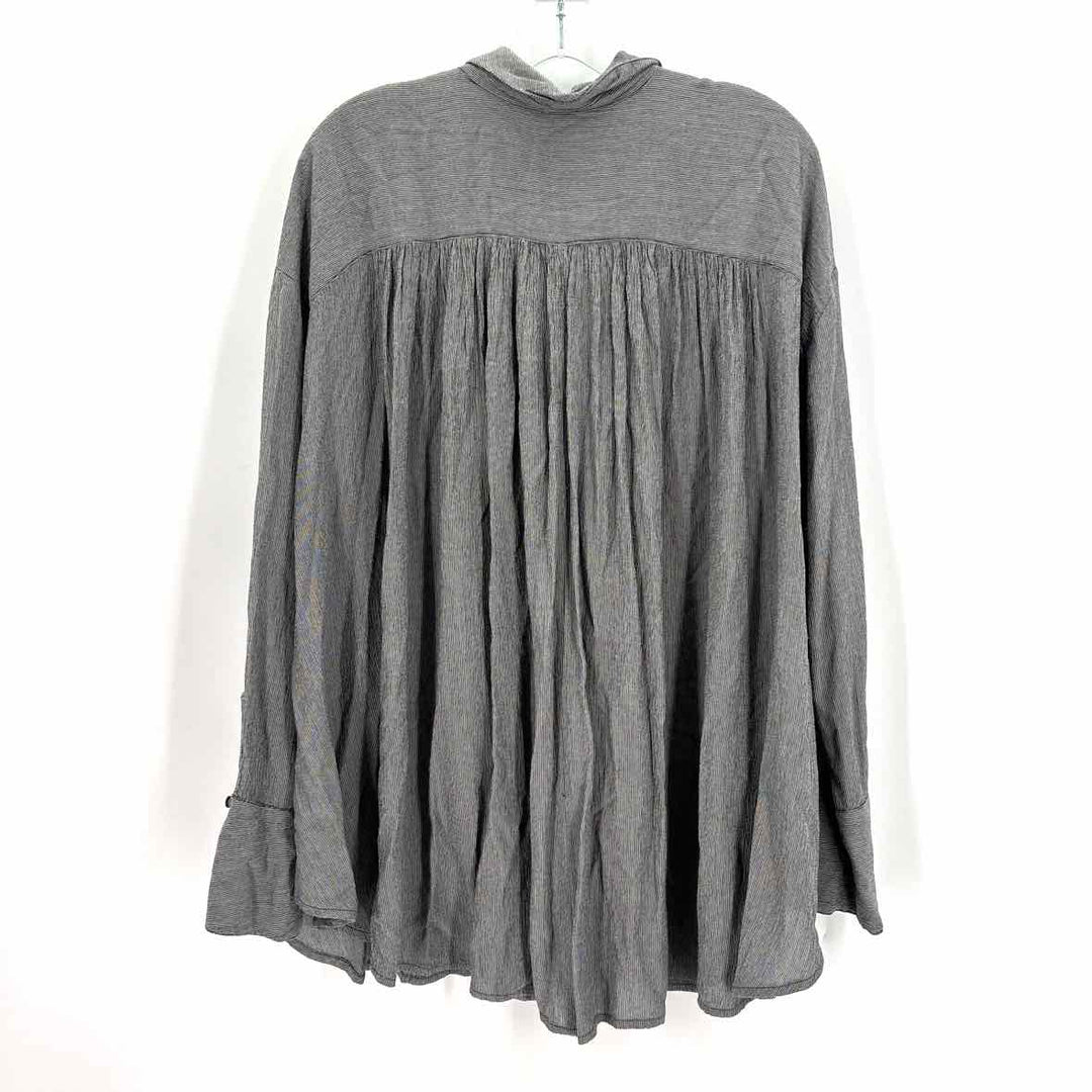 Size L FREE PEOPLE Gray Shirt