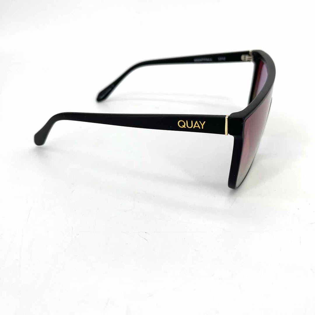 QUAY Sunglasses