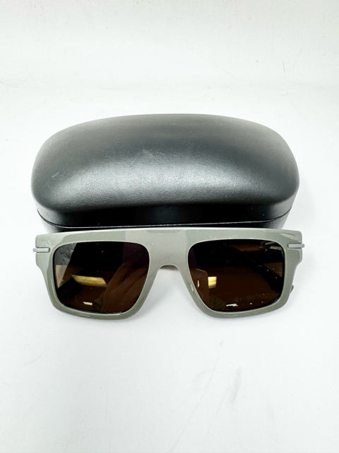 Fendi Luxury - Sunglasses