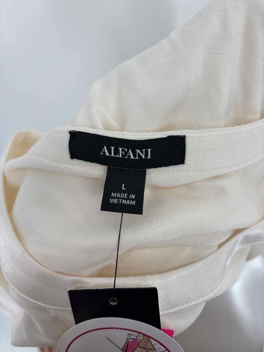 Size L ALFANI Cream Shirt