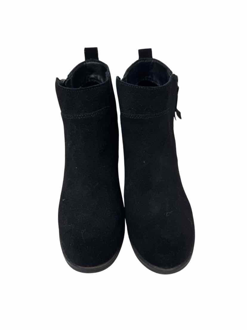 Shoe Size 7.5 Black Suede Boots