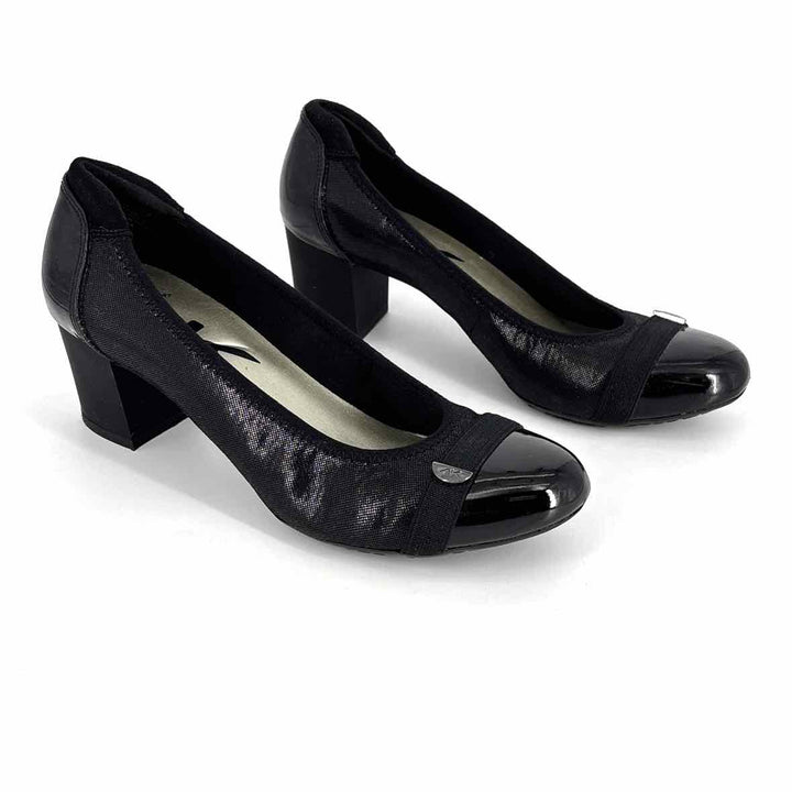 Shoe Size 7 Anne Klein Black Pumps