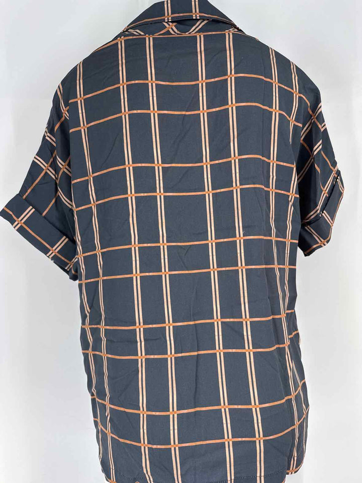 Size L Gray Shirt