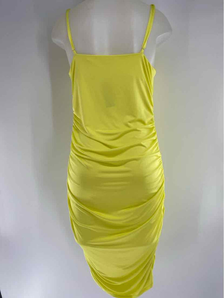Size L Yellow Dress