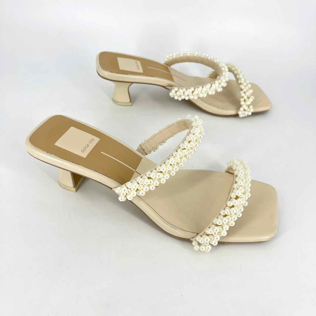 Shoe Size 7.5 Dolce Vita Ivory Faux Leather Sandals