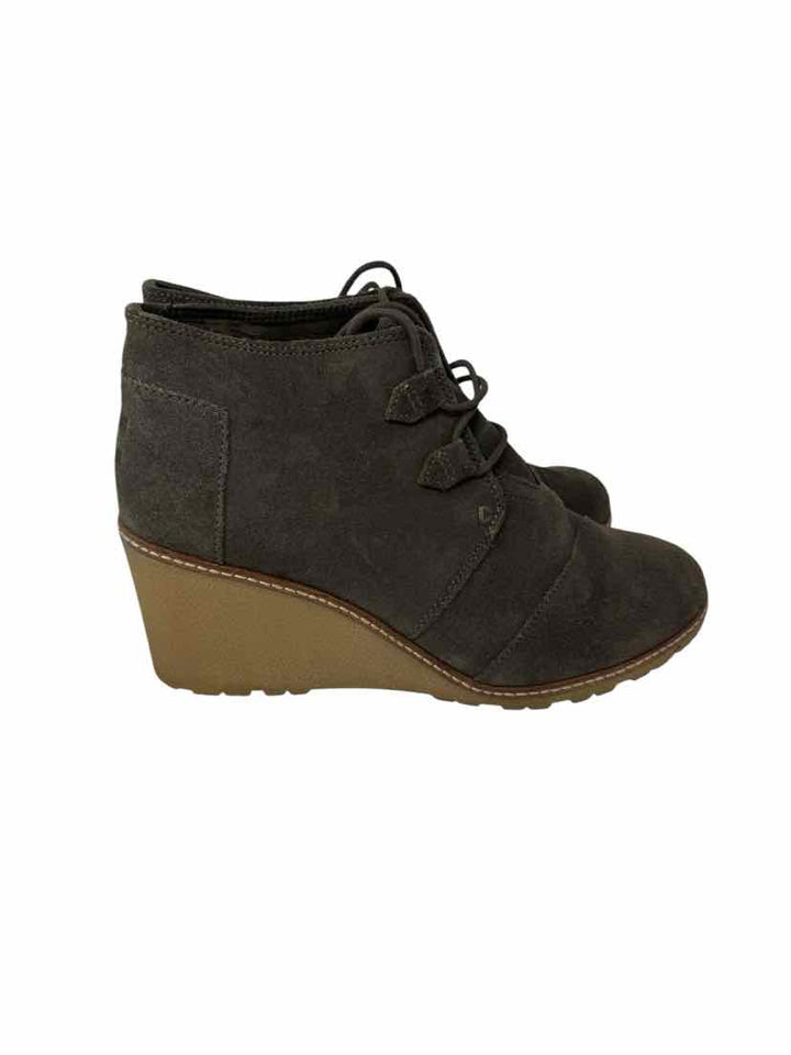 Shoe Size 10 Toms Olive Suede Boots