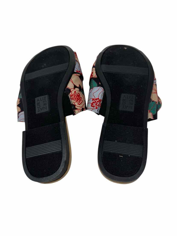 Shoe Size 9.5 Naturalizer Navy Sateen Sandals