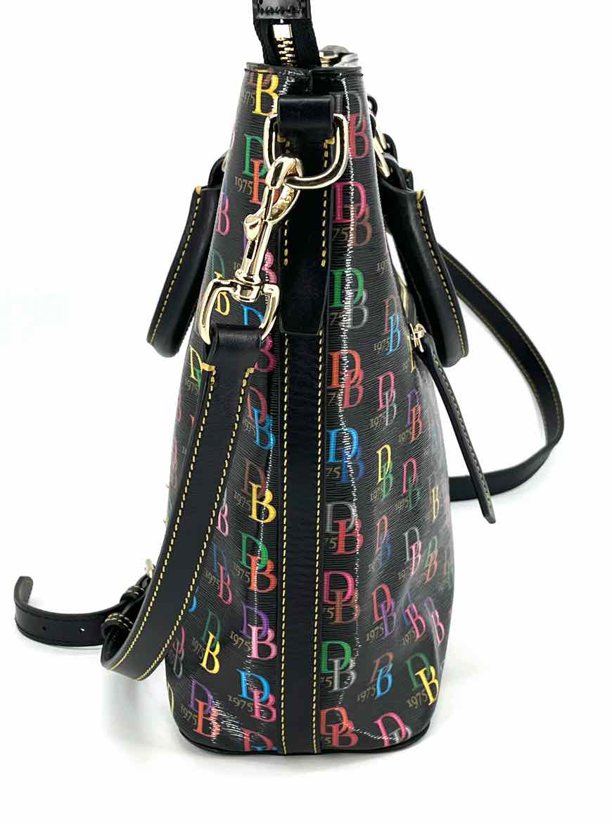 Dooney & Bourke Purse
