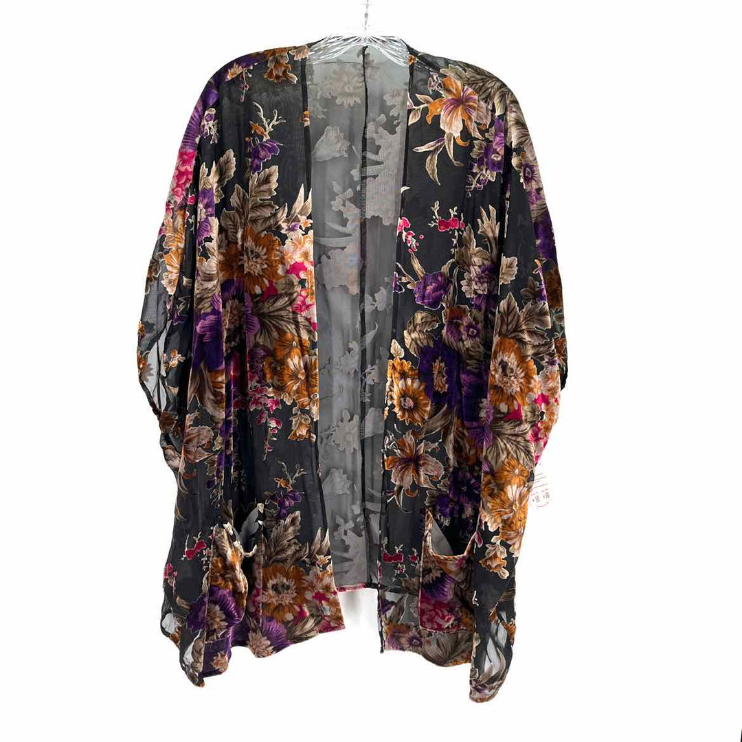 Size M/L Black Velvet Cardigan