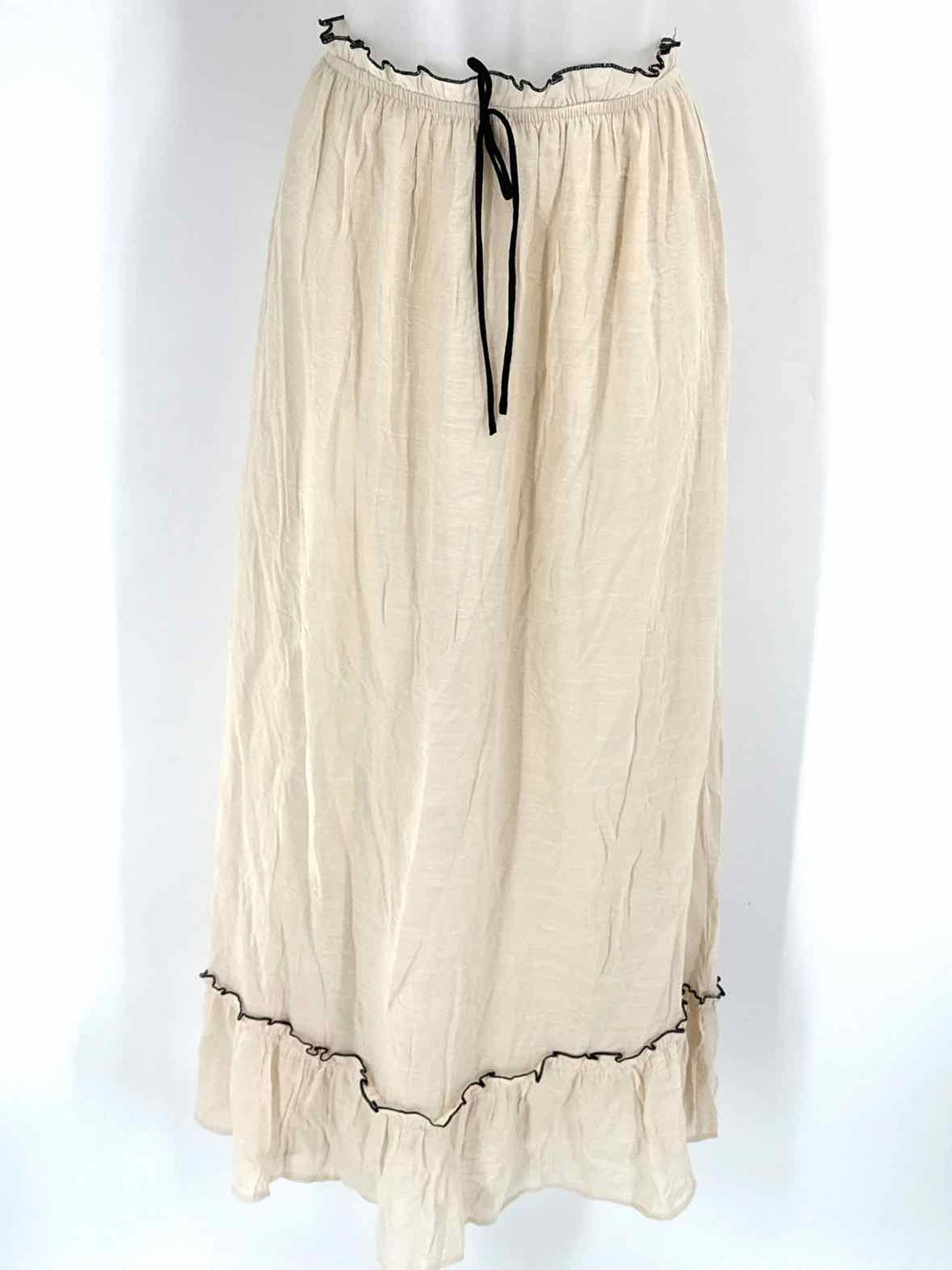 Size S Cream Skirt