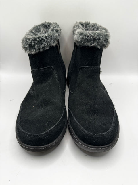 Shoe Size 8 KHOMBU Black Suede Boots