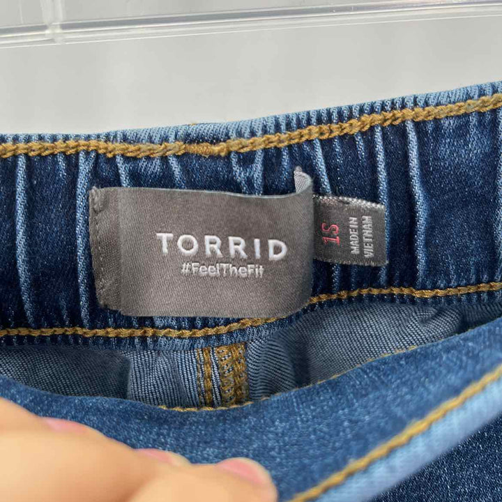 Size 1X Torrid Blue Denim Jeans