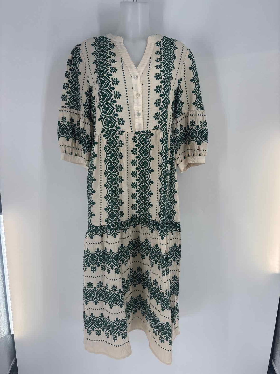 Size L FIG AND FLOWER Green Print Dress