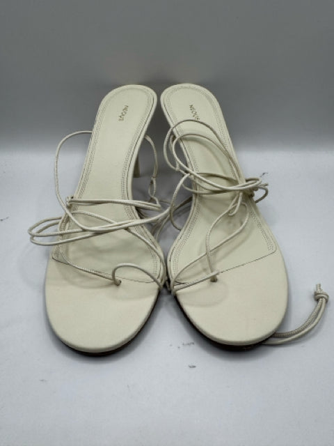 Shoe Size 39 Cream Sandals