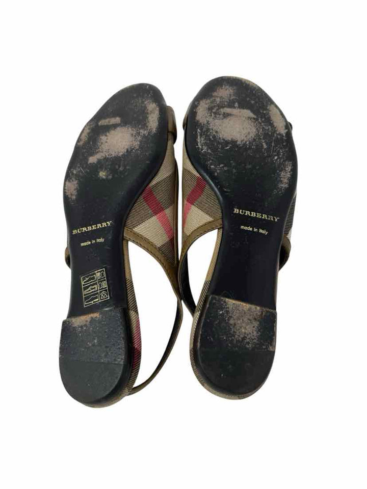 Shoe Size 37.5 Burberry Tan Canvas Luxury - Flats