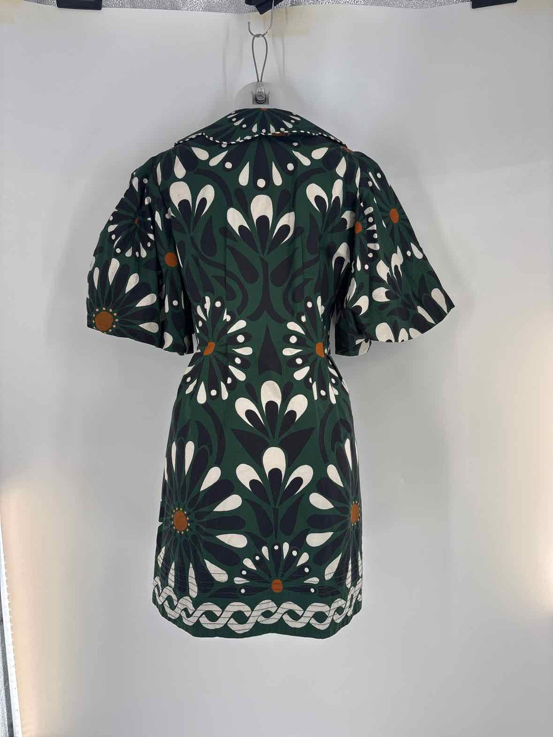 Size M FARM RIO Green Print Dress