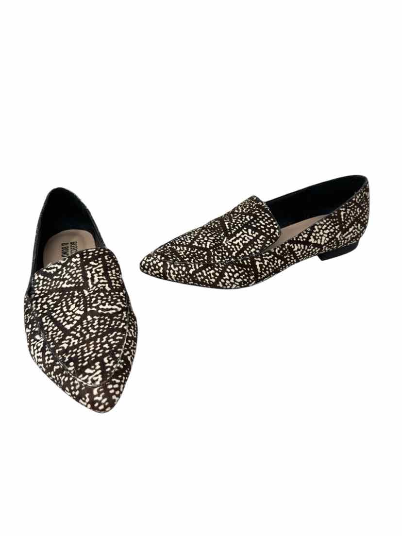 Shoe Size 6.5 Brown Print Flats