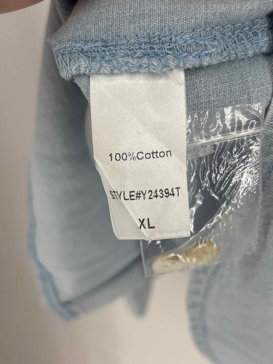 Size XL TUCKERNUCK Denim Shirt