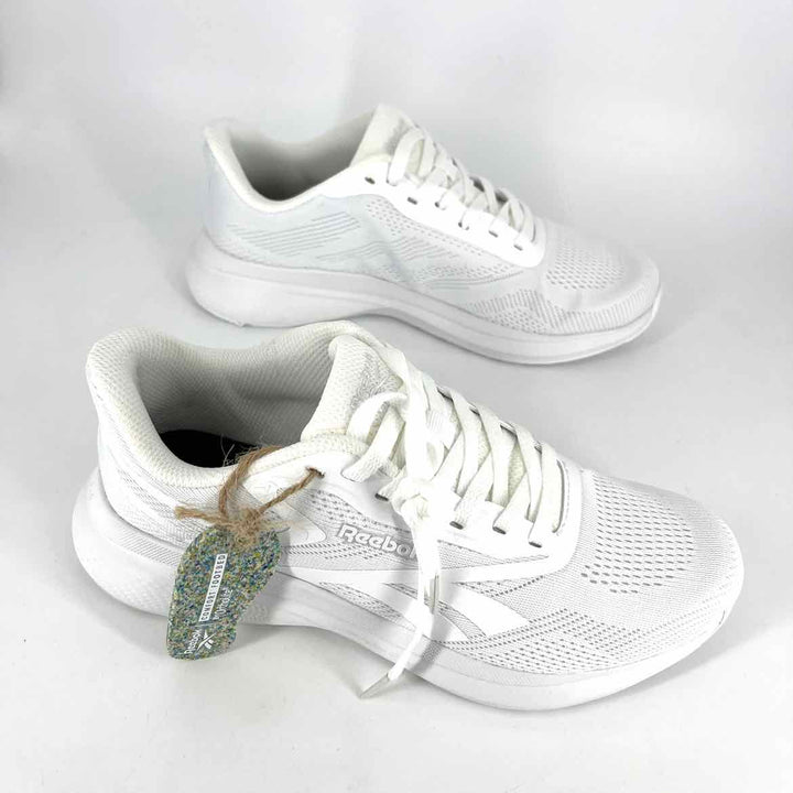 Shoe Size 8 Reebok White Knit Sneakers