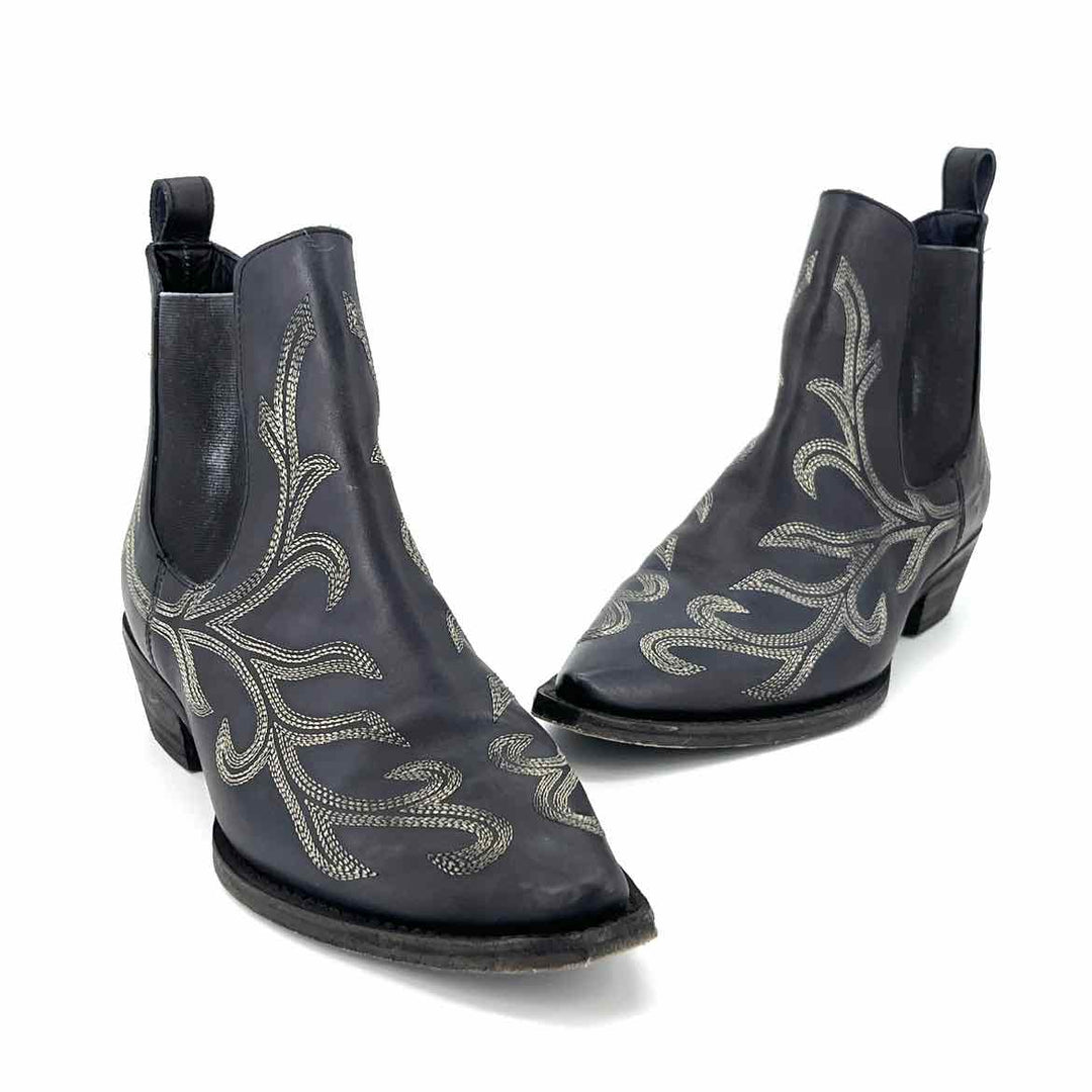 Shoe Size 7.5 FREE PEOPLE Black Leather Boots